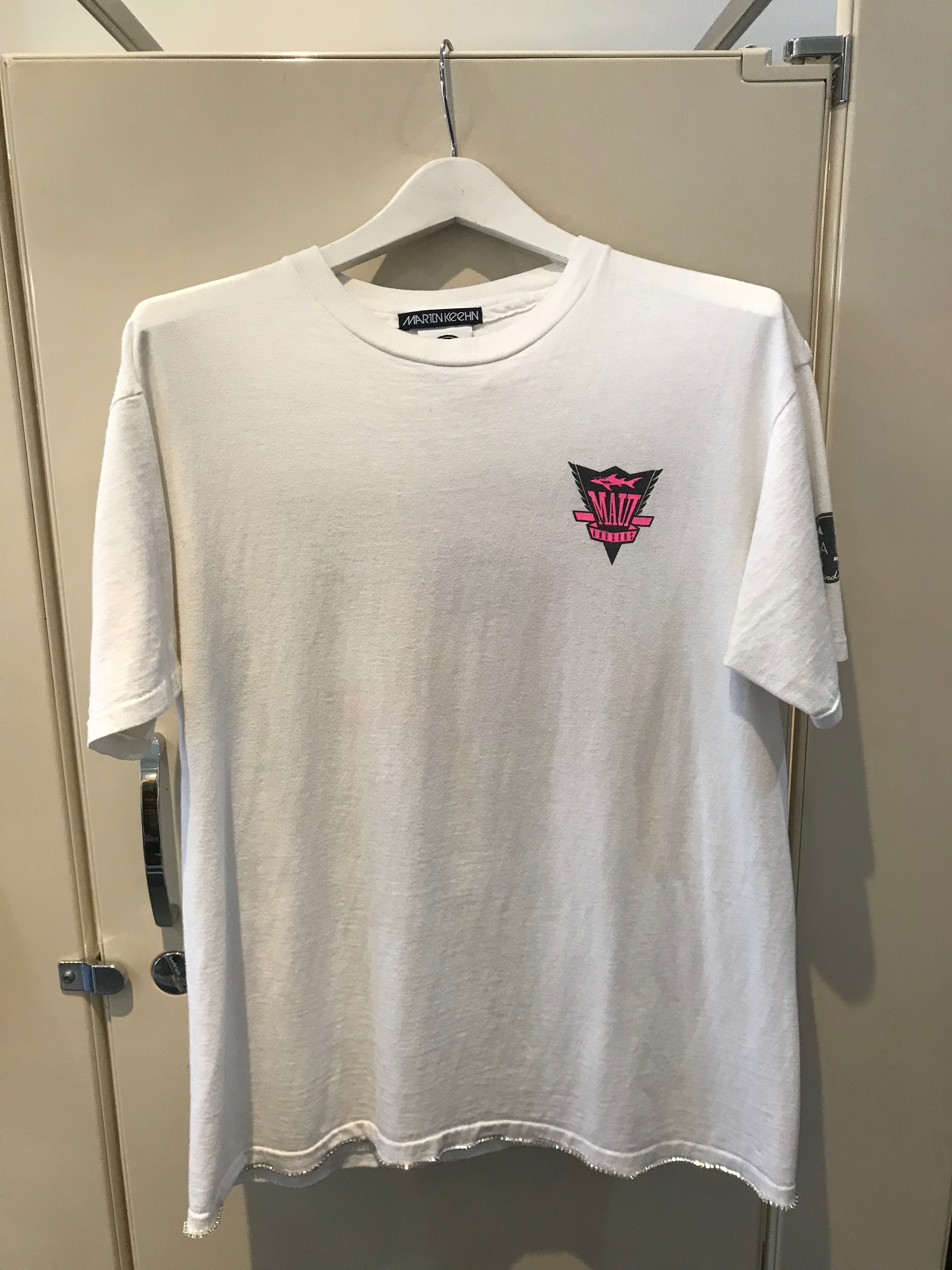 Maui & Sons 00’S Emblem Diamante T-Shirt